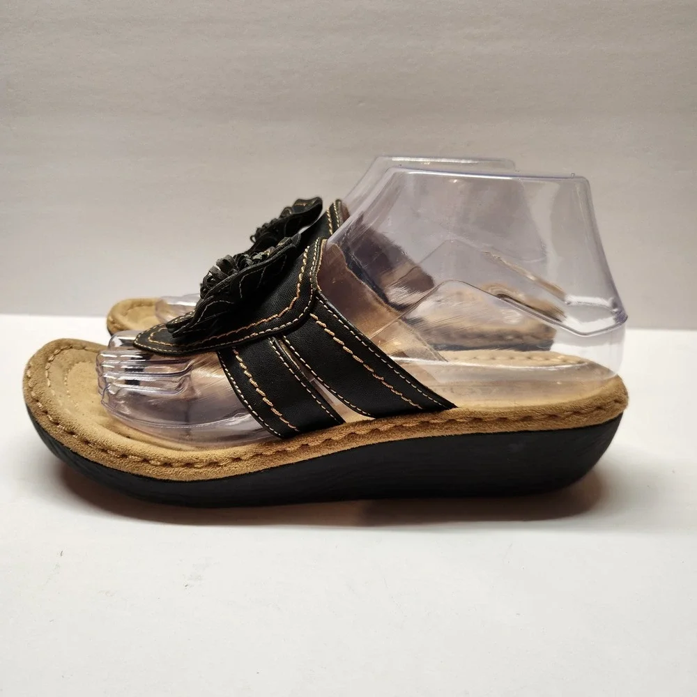 Cliffs White Mountain Carnation Black Floral Wedge Sandals Womens 7.5 M C14724Z